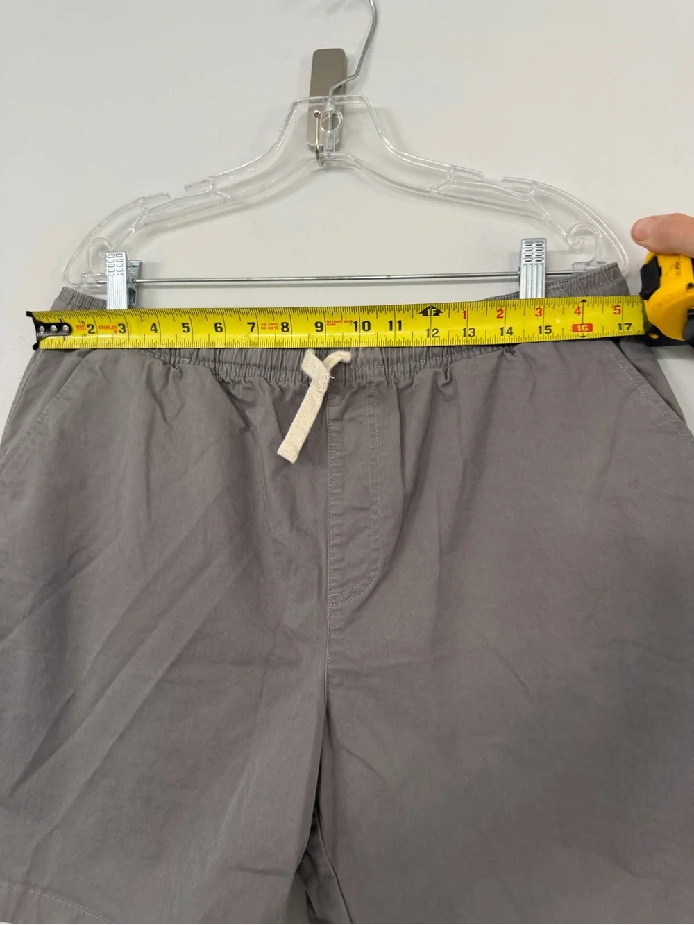 Chubbies Mens XL Gray flat front cotton twill elastic waist drawstring 7” shorts - Picture 2 of 8